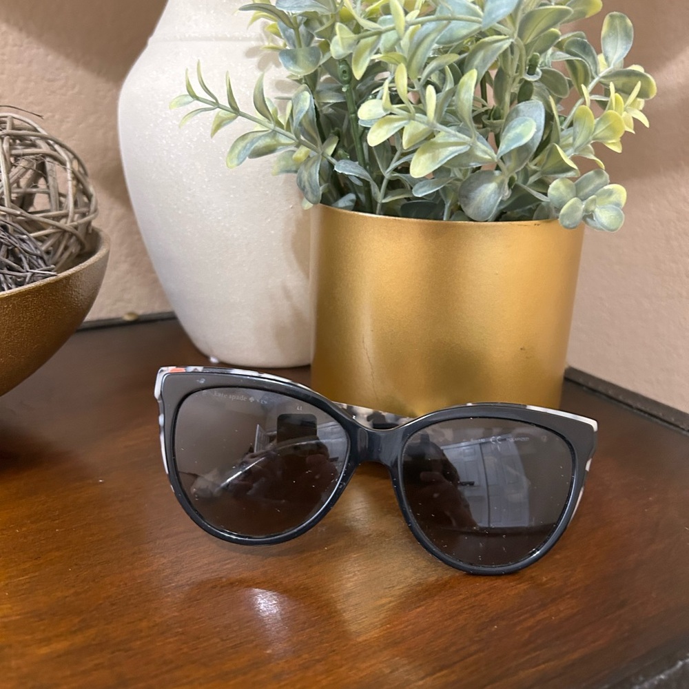 Kate spade polarized Sunglasses